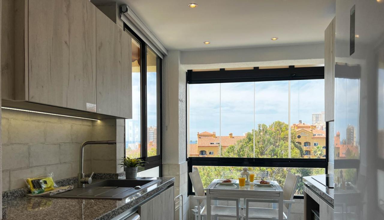 Apartment Aloha Playa Malaga 贝纳尔马德纳 外观 照片